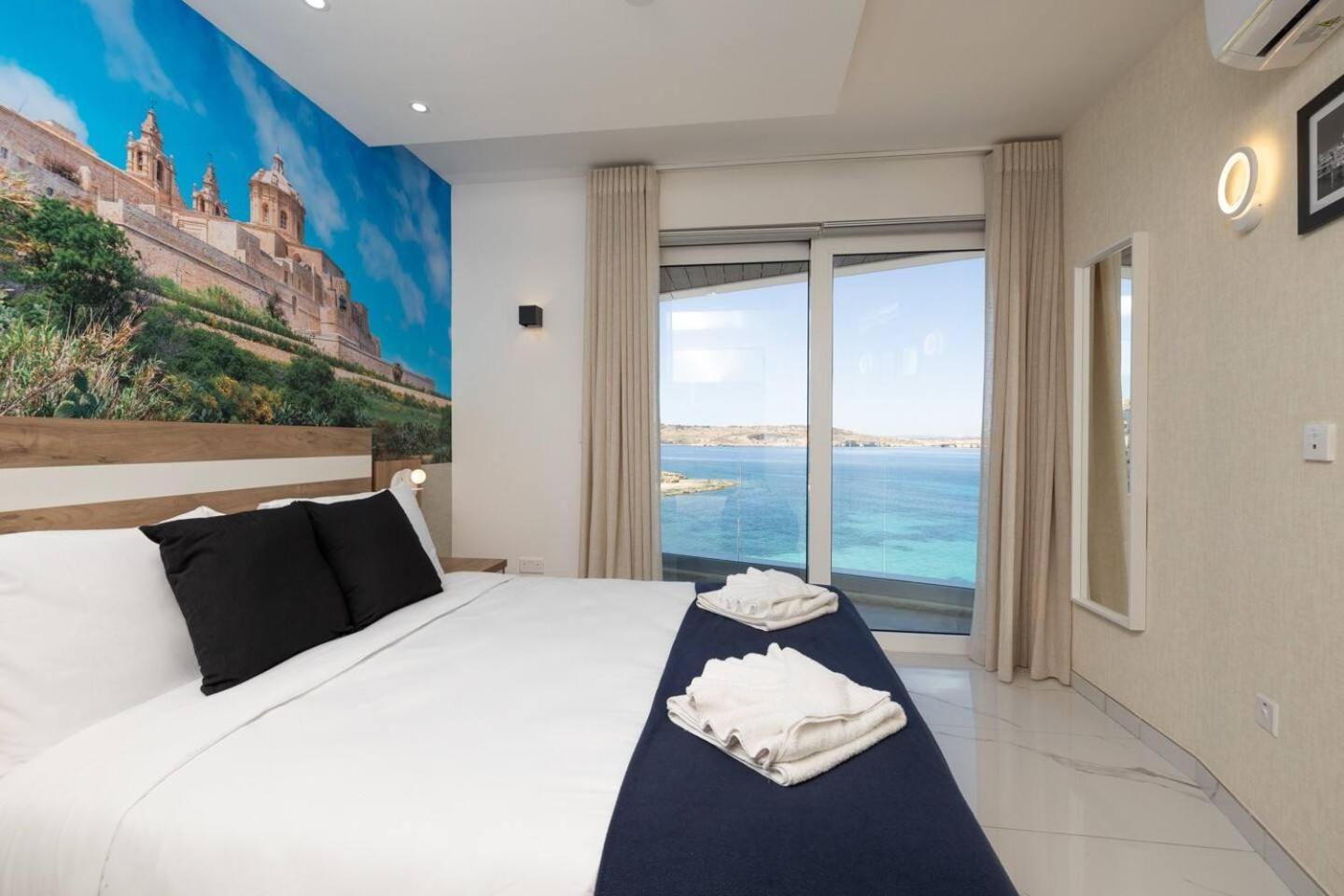 Apartment Ivory Seafront With Views!- Fl 9 By Homely